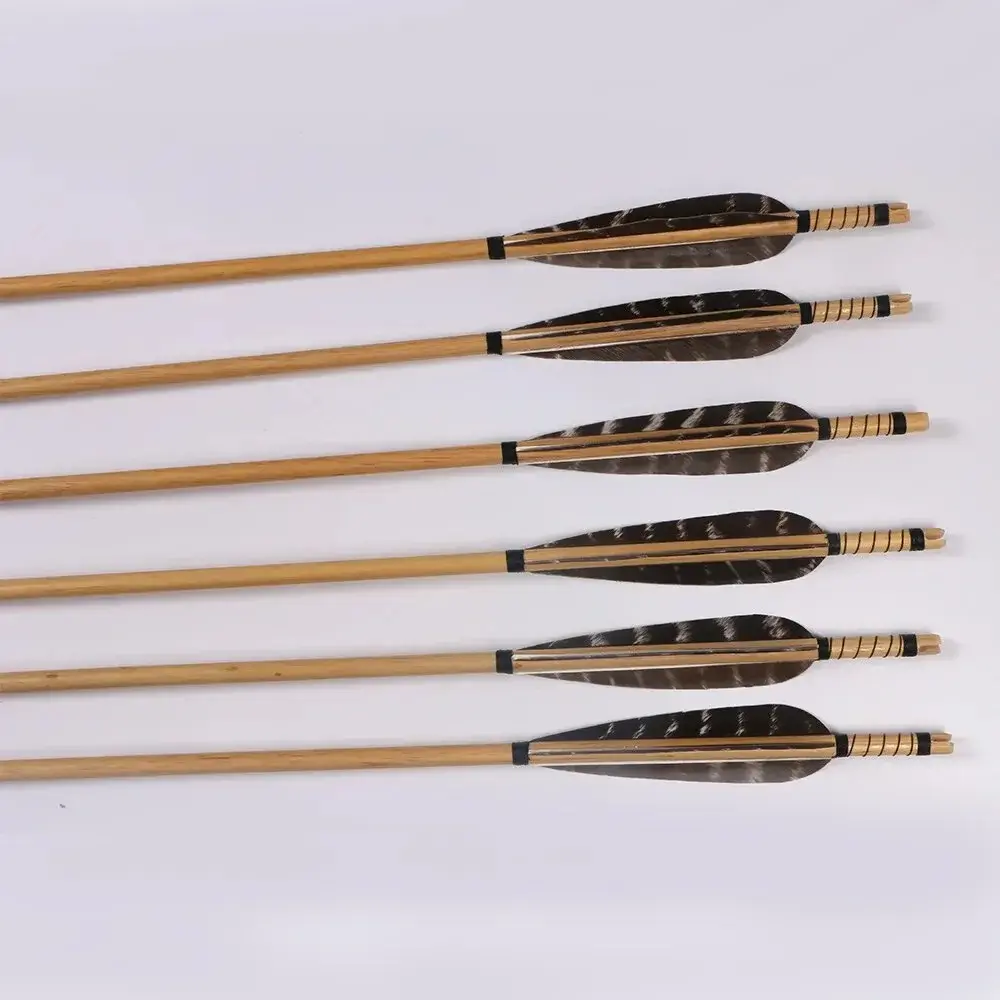 12 Fletched 31.5" Feather Wood Arrows