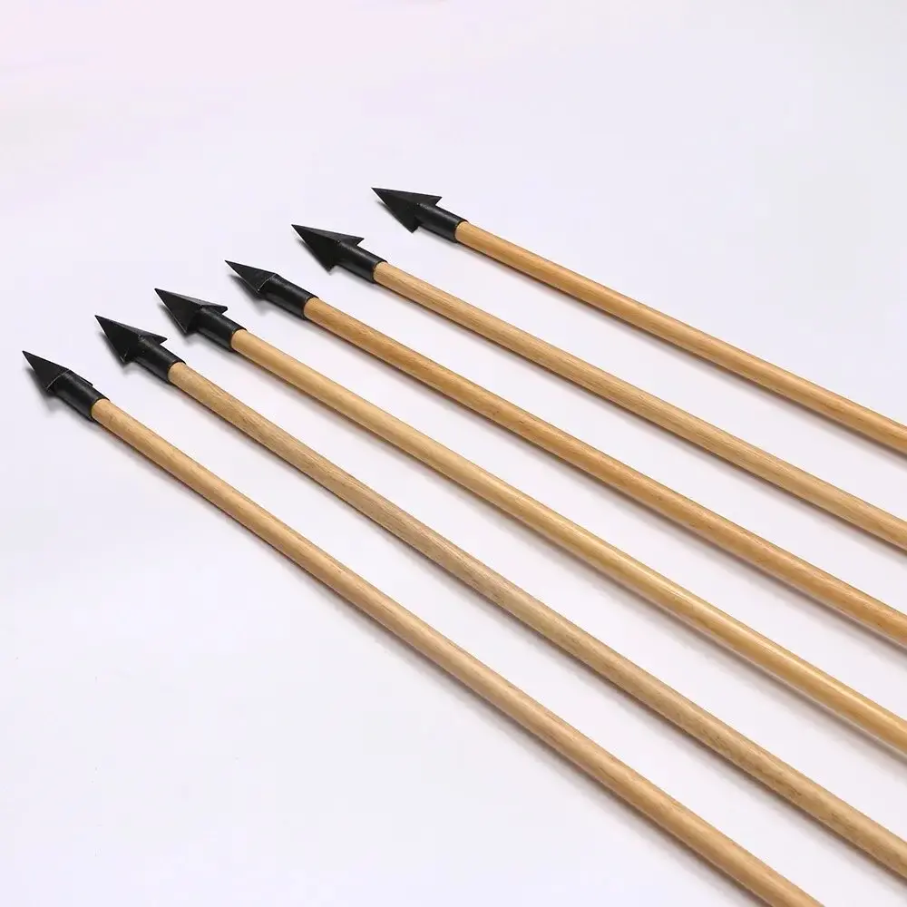 12 Fletched 31.5" Feather Wood Arrows